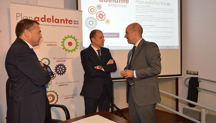 La Junta anima a las empresas conquenses a participar en la tercera edición de los Premios al Mérito Empresarial