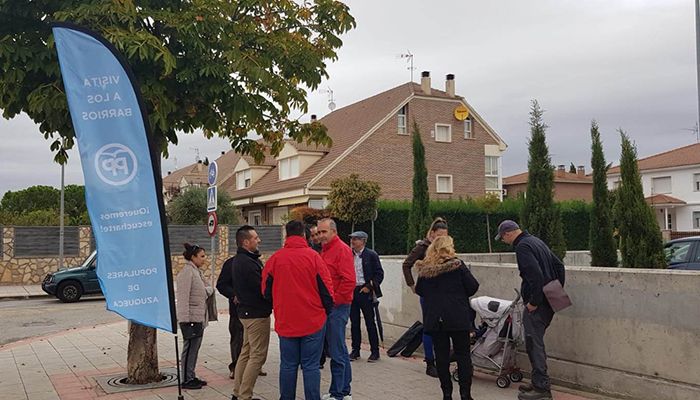 Más de 400 firmas vecinales avalan las protestas del PP de Azuqueca El alcalde de Azuqueca desatiende las necesidades del barrio de Vallehermoso