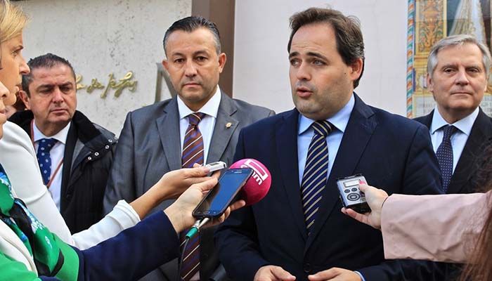 Núñez califica la reunión entre Page y Sánchez como un encuentro vacío de contenido entre quienes gobiernan con Podemos y son lo mismo