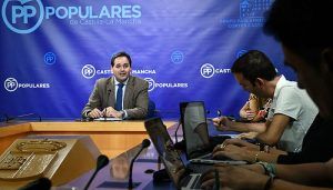 Núñez lo deja claro desde el principio mientras los socios de Page son Podemos, los socios del PP son los castellano-manchegos