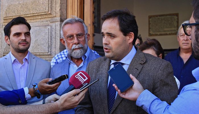 Núñez quiere ser el altavoz necesario y un elemento de presión” para que Talavera de la Reina avance y mejore en la región