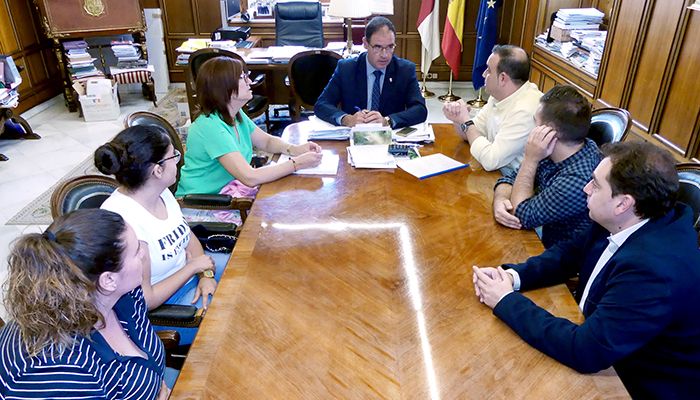 Prieto conoce de primera mano los proyectos de la Unión Amigos de la Música de San Clementec