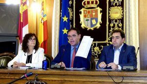 Prieto exige la dimisión de la diputada Rosario Sevillano por mentir a sabiendas y en contra de la Diputación