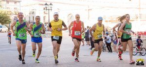 Saúl Ordoño y María Jesús Algarra se llevan el triunfo en la carrera popular de Valverde de Júcar