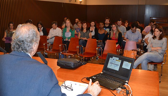 Una quincena de centros públicos de Guadalajara cuentan este curso con el apoyo de 19 auxiliares de conversación