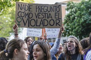 Amnistía Internacional sale a la calle en Guadalajara con la campaña #Nomáspiedras en la lucha contra la violencia sexual en España 3 Amnistía Internacional sale a la calle en Guadalajara con la campaña #Nomáspiedras en la lucha contra la violencia sexual en España