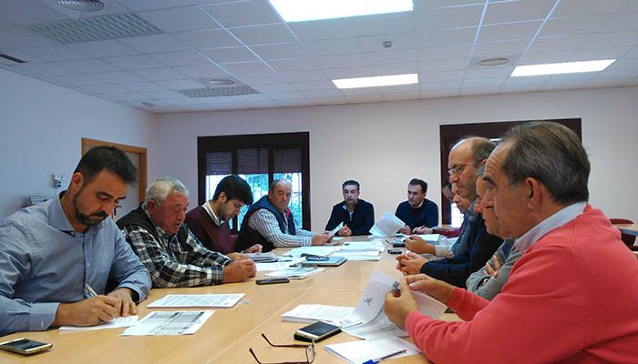 ASAJA CLM propone retirar del mercado el vino que no cumpla con la normativa y destinarlo a biocombustibles