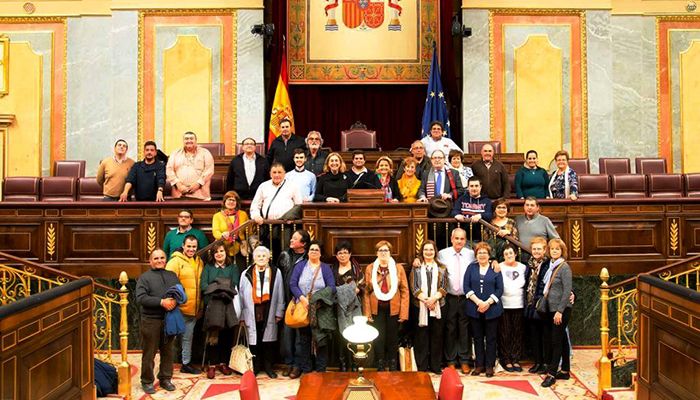 Bonilla y Jareño acompañan a vecinos de Casas de Benítez y de Huete en su visita al Congreso de los Diputados y al Senado