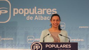 Claudia Alonso afirma que Page representa el pasado frente a un presidente como Paco Núñez con fuerza e ilusión para gobernar en Castilla-La Mancha