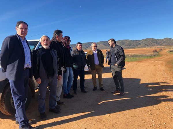 Diputación de Cuenca y Junta invierten casi 120.000 euros en la mejora de siete caminos en Buendía, Vellisca y Valle de Altomira