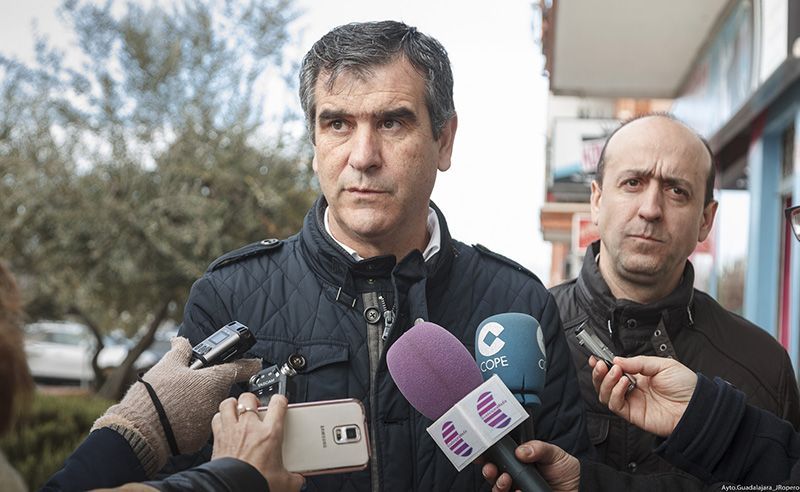 El alcalde de Guadalajara pedirá a la consejera de Fomento el cumplimiento de la sentencia del Fuerte y el desdoblamiento de la carretera de Fontanar