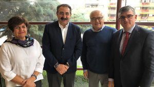 El consejero de Sanidad traslada el apoyo de la Junta a la Fundación Leticia Castillejo de cara a la celebración de la XV Carrera Solidaria Contra el Cáncer