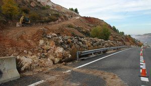 El Ministerio de Fomento invierte 378.000 euros en estabilización de taludes en la N-320