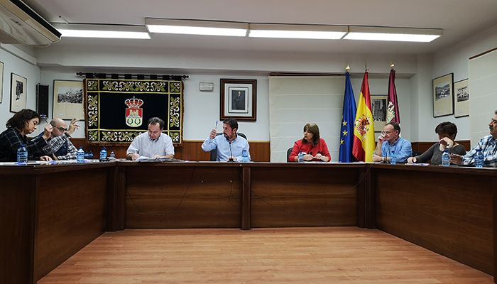 El Pleno de Sacedón insta a Diputación a cumplir lo prometido con el Parque de Bomberos, esta vez con apoyo incluso del PP local