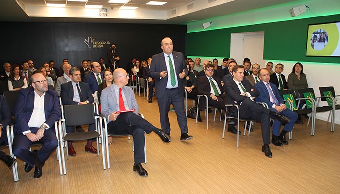Fundación Eurocaja Rural aborda las claves para mejorar la productividad comercial en las empresas