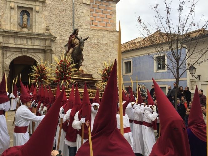 La V. H. de Jesús entrando en Jerusalén celebra sus Cultos este fin de semana, festividad de Cristo Rey del Universo