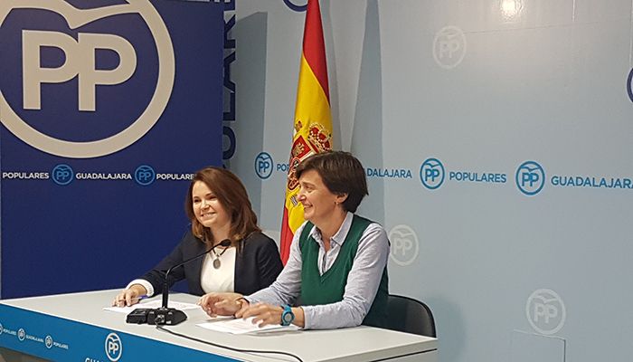 Las senadoras del PP por Guadalajara destacan que “el Partido Popular es el único partido que está haciendo frente al desgobierno de Pedro Sánchez”
