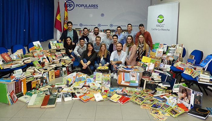 NNGG Castilla-La Mancha recoge 10.170 libros para ayudar a la Biblioteca Pública de Cebolla