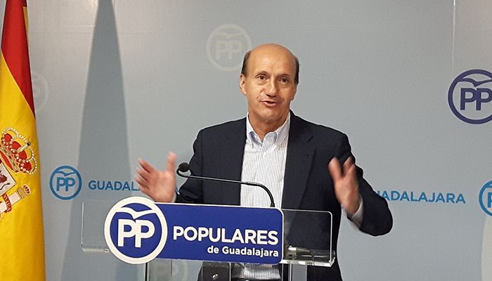 Sánchez-Seco destaca el trabajo y la generosidad de Cospedal e invita a la ministra de Justicia a tomar ejemplo 1 Sánchez-Seco destaca el trabajo y la generosidad de Cospedal e invita a la ministra de Justicia a tomar ejemplo