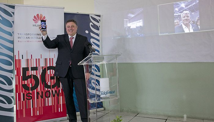Telefónica, en colaboración con Huawei, realiza la primera videollamada internacional entre operadoras del grupo con 5G en la red real