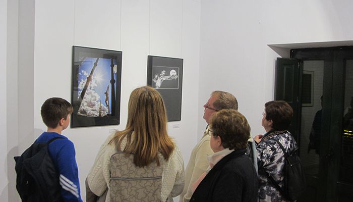Ya se puede visitar la muestra del Concurso Fotográfico del 75º aniversario de la llegada del Cristo de la Luz
