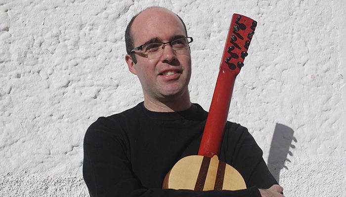 Conferencia de Músicas Tradicionales en la Sala Tragaluz, el jueves, 13 de diciembre