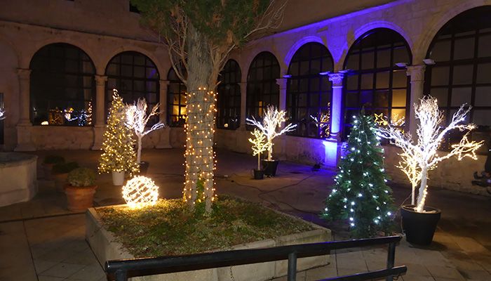 El Parador de Turismo de Cuenca da la bienvenida a la Navidad este martes con un acto solidario