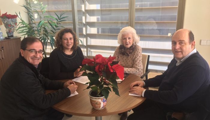 ACCEM y NIPACE se reparten la recaudación de la función teatral celebrada en e Moderno el pasado 5 de diciembre