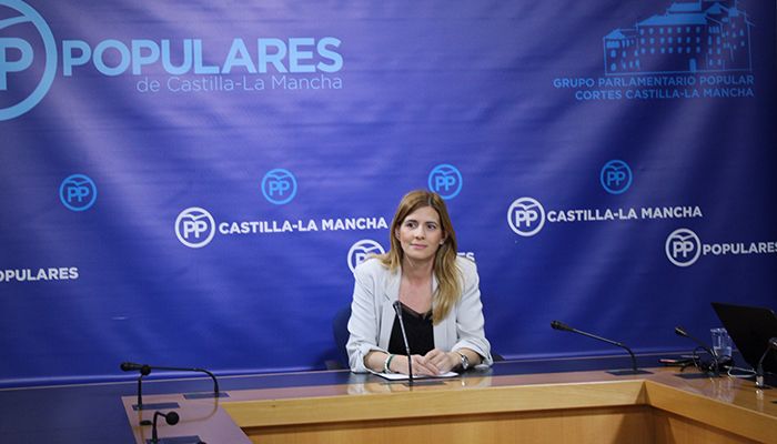 Agudo denuncia que Page es el “siervo” de Sánchez al ser un “cobarde” por vender en los platós de tv todo lo contrario de lo que hace en Castilla-La Mancha