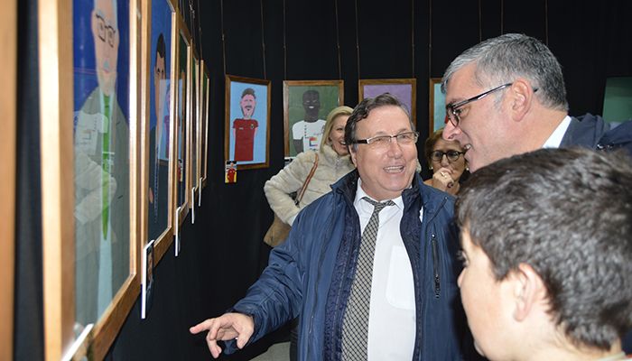 ASPADEC regala su arte para conmemorar el Día Internacional de las Personas con Discapacidad