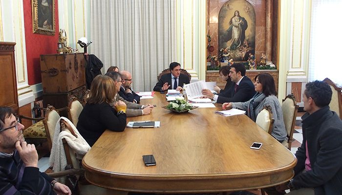 El Ayuntamiento de Cuenca aprueba la adjudicación del servicio de comedor escolar durante las vacaciones de Navidad