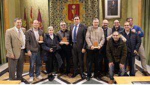 El Ayuntamiento de Cuenca rinde homenaje a los trabajadores municipales que se han jubilado en  2018