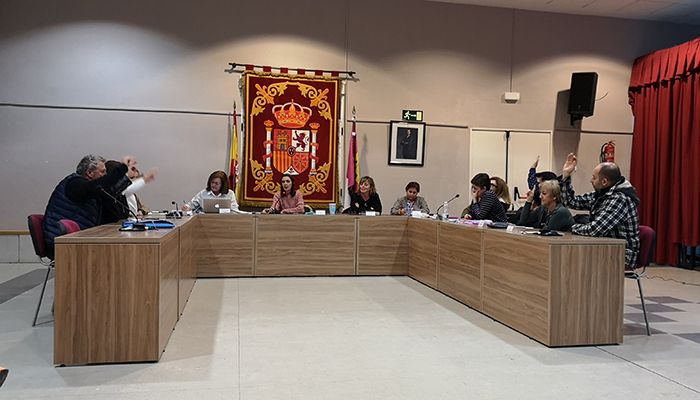El Equipo de Gobierno del Ayuntamiento de Villanueva de la Torre denuncia que la oposición bloquea la construcción de las pistas polivalentes de fútbol y baloncesto