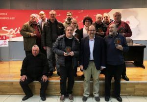 El PSOE de Cuenca capital homenajea a los afiliados que llevan militando desde 1978