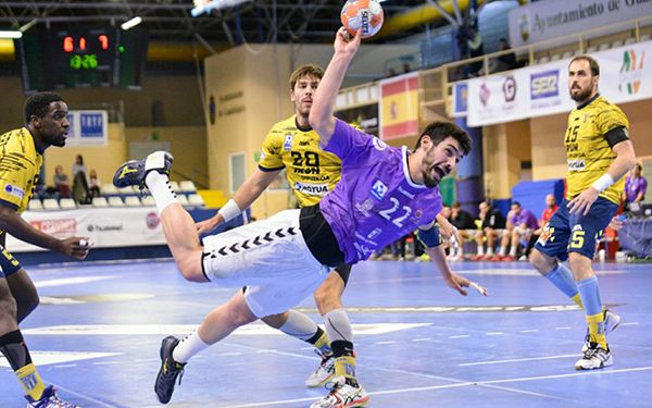 El Quabit ofrece un gran nivel de juego ante Bidasoa a pesar de la derrota