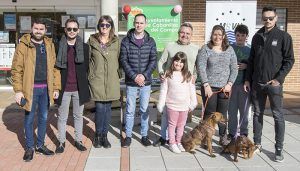 Hogar Amigo fomenta la adopción de perros desde Cabanillas
