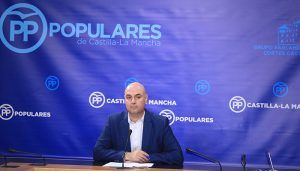 Jaime Alonso condena la agresión a un periodista en Cataluña y exige a Sánchez y Page que rompan sus lazos con los independentistas