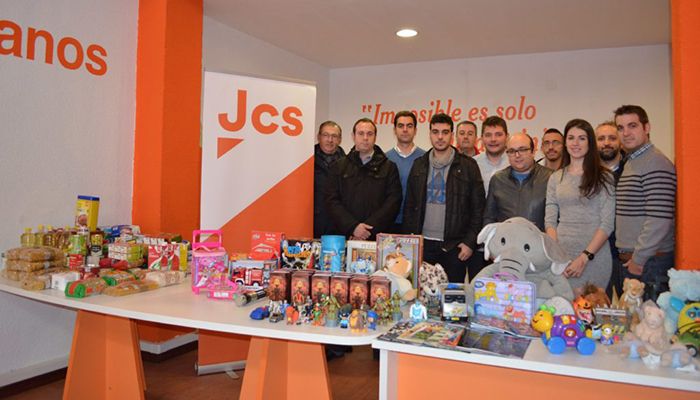 Jóvenes Cs C-LM organizan una recogida de juguetes ya alimentos en colaboración con Cruz Roja