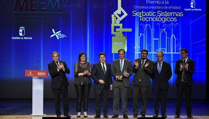 La Junta distingue a tres empresas conquenses con los Premios al Mérito Empresarial