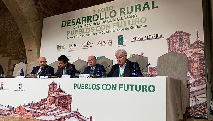 Latre reafirma su compromiso con el desarrollo del medio rural a través de la atención a las personas