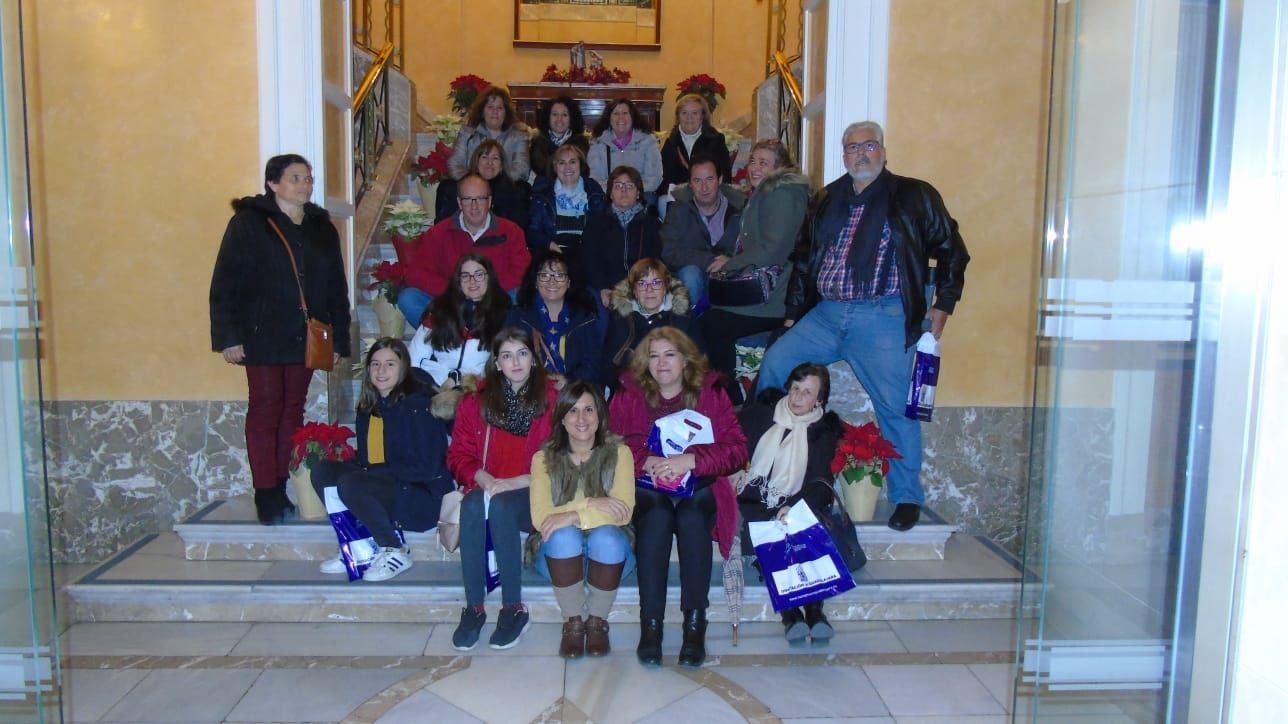 Los vecinos de El Casar visitan la Diputación provincial de Guadalajara de la mano de Yolanda Ramírez