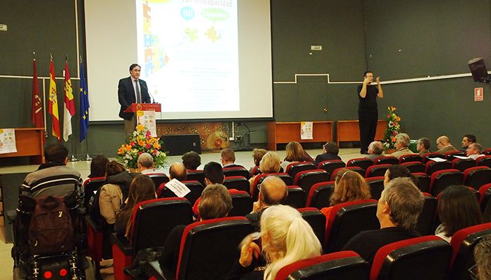 Mariscal destaca el incremento de recursos y actividades destinados a las personas con discapacidad