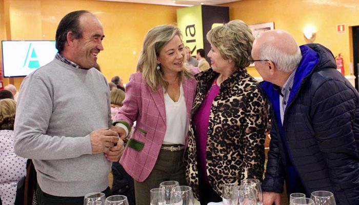 Merino denuncia que Page deja a los agricultores y ganaderos sin cobrar sus ayudas acopladas de la PAC y a más de 3.000 con sus expedientes retenidos