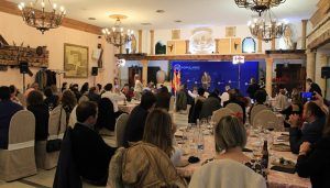 Núñez denuncia que Sánchez, con la complicidad de Page, está vendiendo la unidad de España para aferrarse al sillón 2 Núñez denuncia que Sánchez, con la complicidad de Page, está vendiendo la unidad de España para aferrarse al sillón