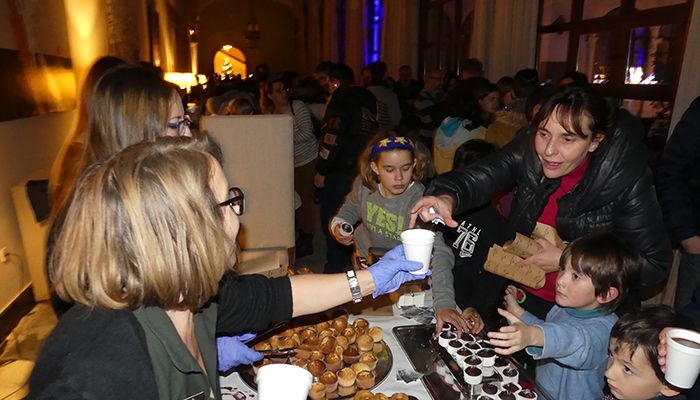 Paradores convoca a los conquenses a un acto solidario el día 11 para comenzar la Navidad