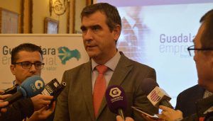 Román “Es perjudicial para el futuro de los Ayuntamientos que Sánchez reniegue de abordar la nueva financiación local”