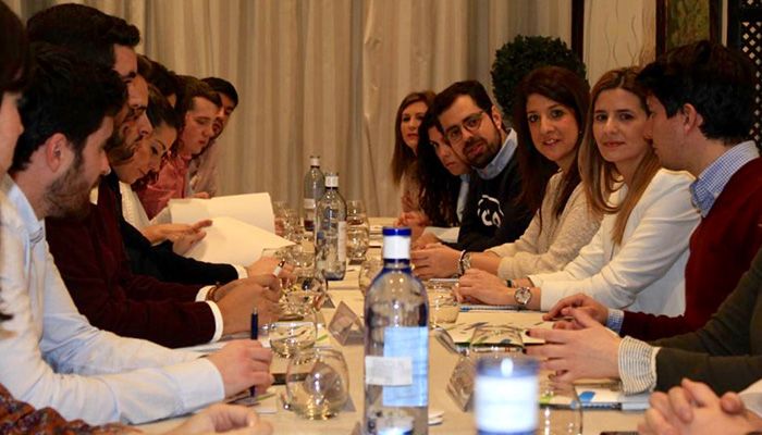 Agudo “Es el momento de que los jóvenes escriban la historia del presente y el futuro de Castilla-La Mancha y de nuestro país”