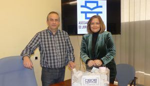 Almudena López, ganadora de un viaje de fin de semana por la campaña del Día de las Librerías en Cuenca