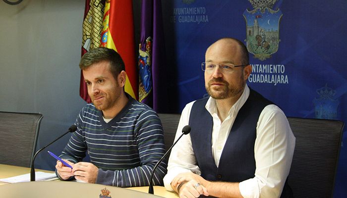 Cs Guadalajara pone en valor el trabajo útil realizado en el Ayuntamiento de la capital frente a las políticas estancadas del bipartidismo