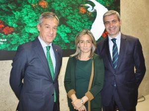 El presidente de Eurocaja Rural visita Fitur para apoyar al sector turístico de CLM